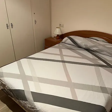 Piso Con Parking En El Centro A 2 Minutos De La Playa Appartement